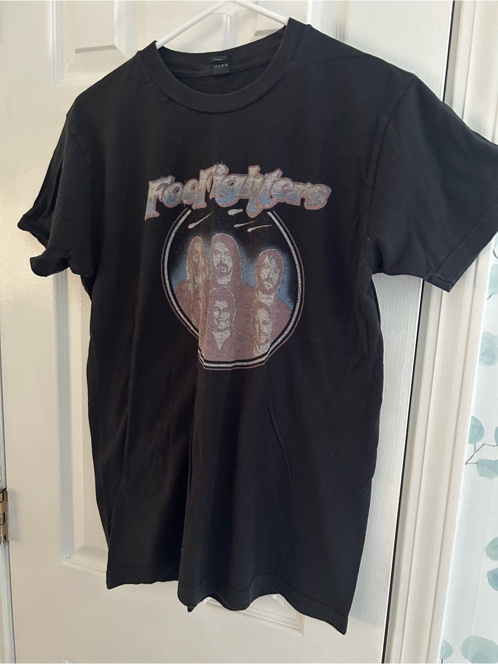 Black Short Sleeve Graphic Tee - Women's
